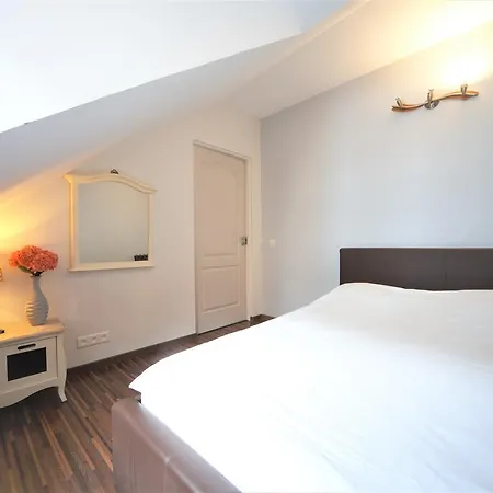 Old Town & Apartamento *