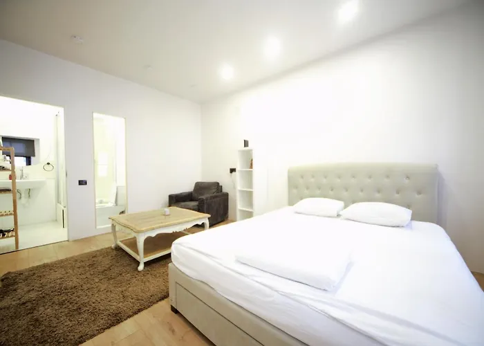 Dzīvoklis Old Town Apartments & Riga